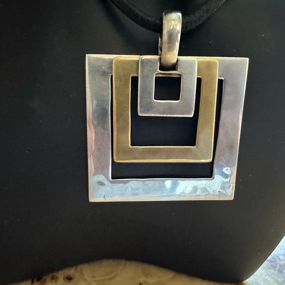 Vintage Robert Lee Morris Hammered Sterling Silver and Brass Pendant Necklace - Picture 9 of 9